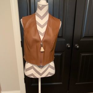 Hobby Horse | Caramel faux leather vest | L |